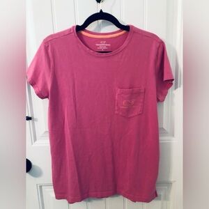 Vineyard Vines Ladies Pink Logo T Shirt, Relaxed fit, Size Small, NWOT’s!